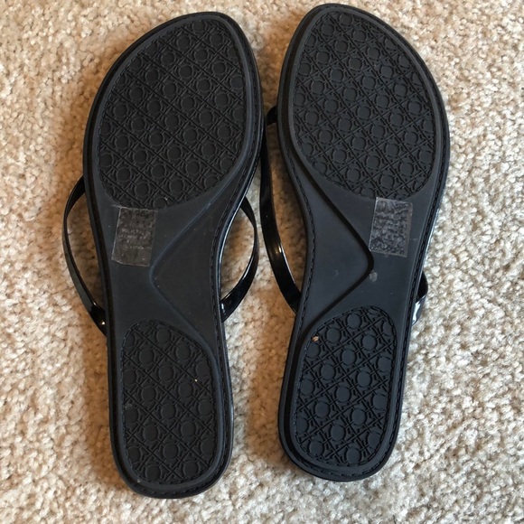 Kenneth Cole Reaction Black sandal thong Flip flops shoe size 10 - Picture 4 of 4